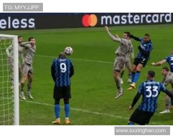 全球足球明星身高大比拼揭秘你不知道的身高故事与成就